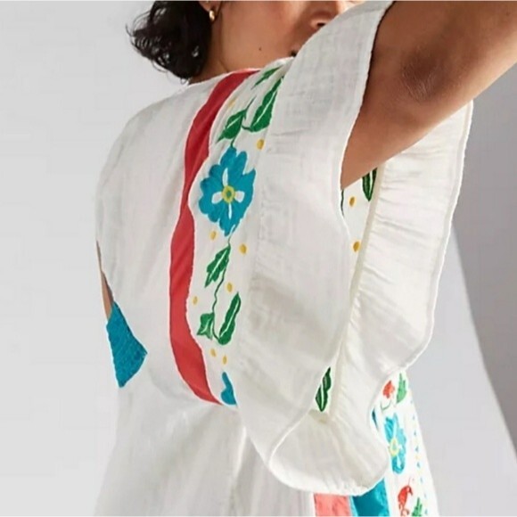 Anthropologie Seen Worn Kept 100% Cotton Embroidered Ruffle Sleeve Tunic/Top - Picture 4 of 15